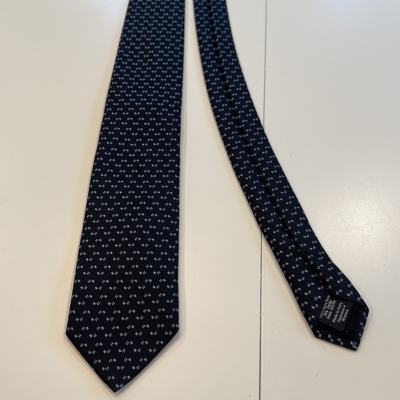 Boss Men’s Tie - Picture 2 of 4